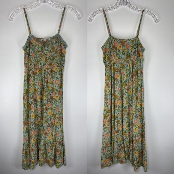 Olivaceous Dresses & Skirts - Olivaceous Floral Cottagecore Maxi Dress Size Medium